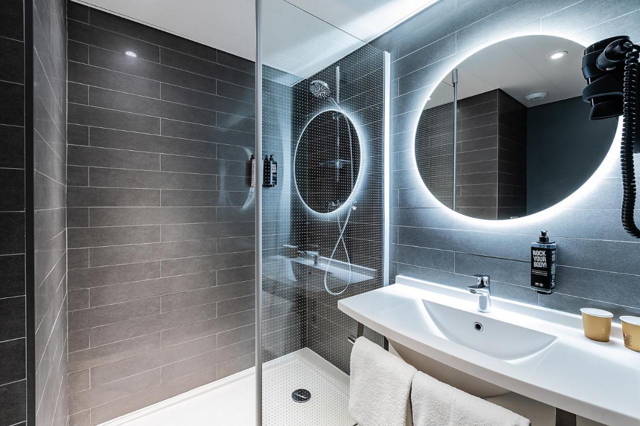 Renovated Standard Double Room,1704912179:JPEG