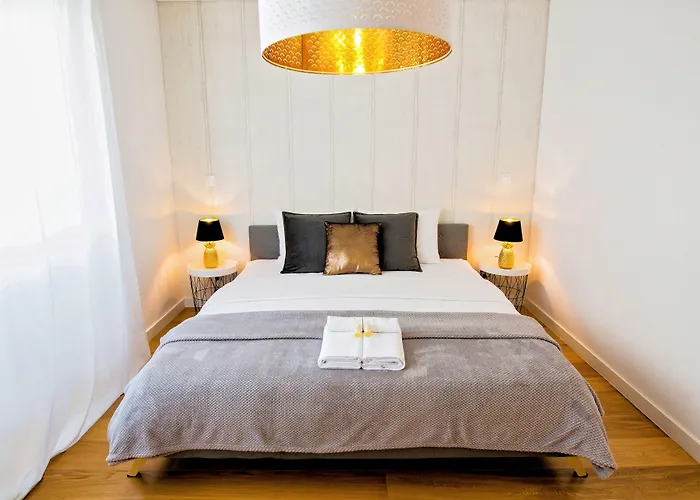 Industrial Lisbon Apartment (Adults Only)